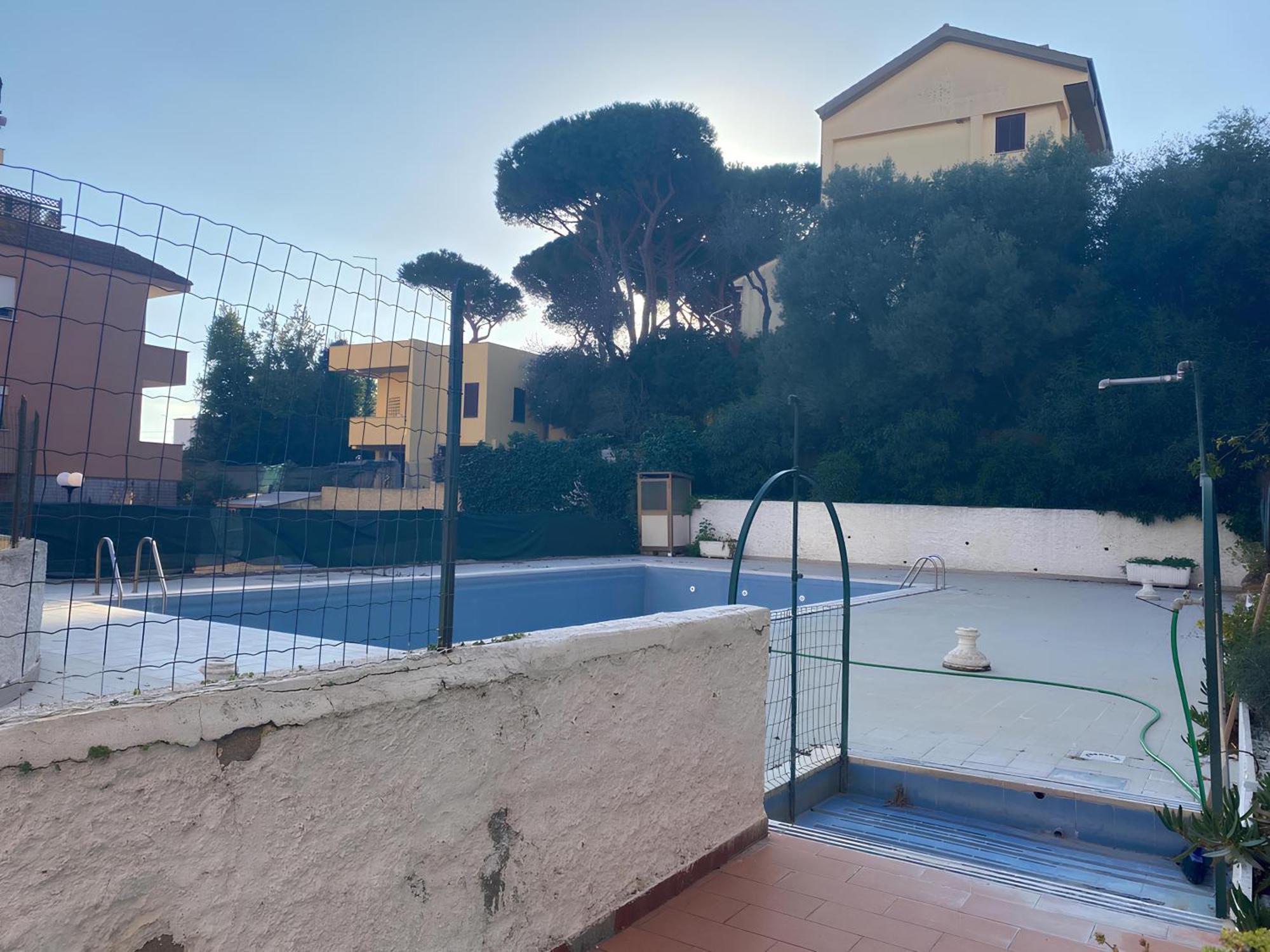 Coastal House - Spiaggia E Piscina A Dieci Passi Santa Marinella Bagian luar foto