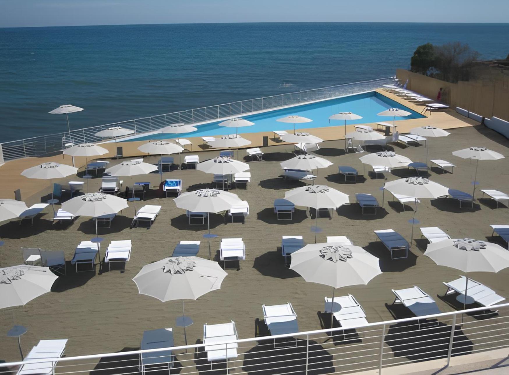 Coastal House - Spiaggia E Piscina A Dieci Passi Santa Marinella Bagian luar foto